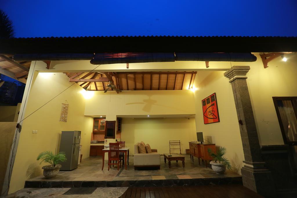 Putri Bali Villa Seminyak Eksteriør bilde