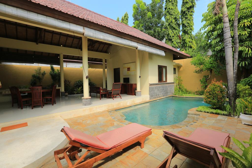 Putri Bali Villa Seminyak Eksteriør bilde
