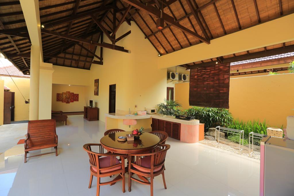 Putri Bali Villa Seminyak Eksteriør bilde