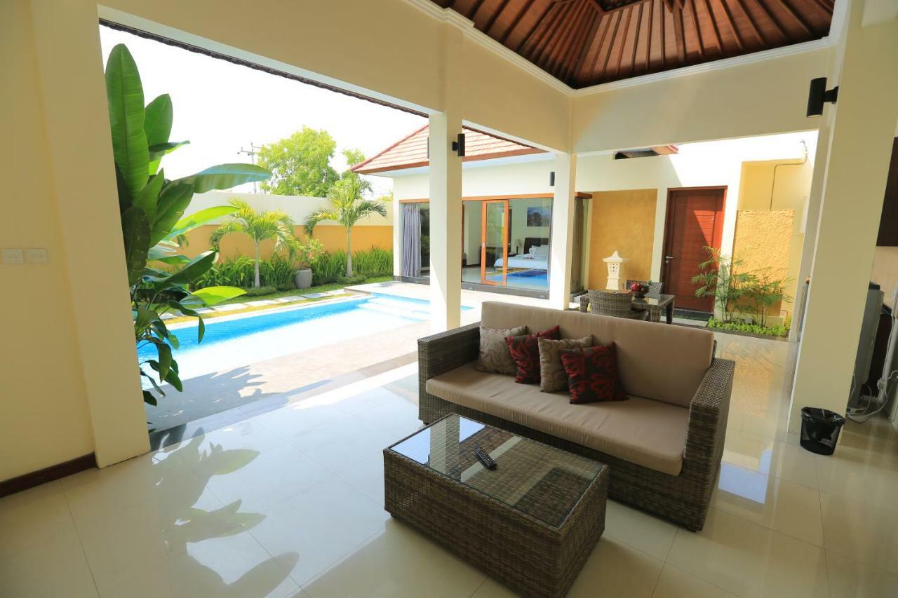 Putri Bali Villa Seminyak Eksteriør bilde